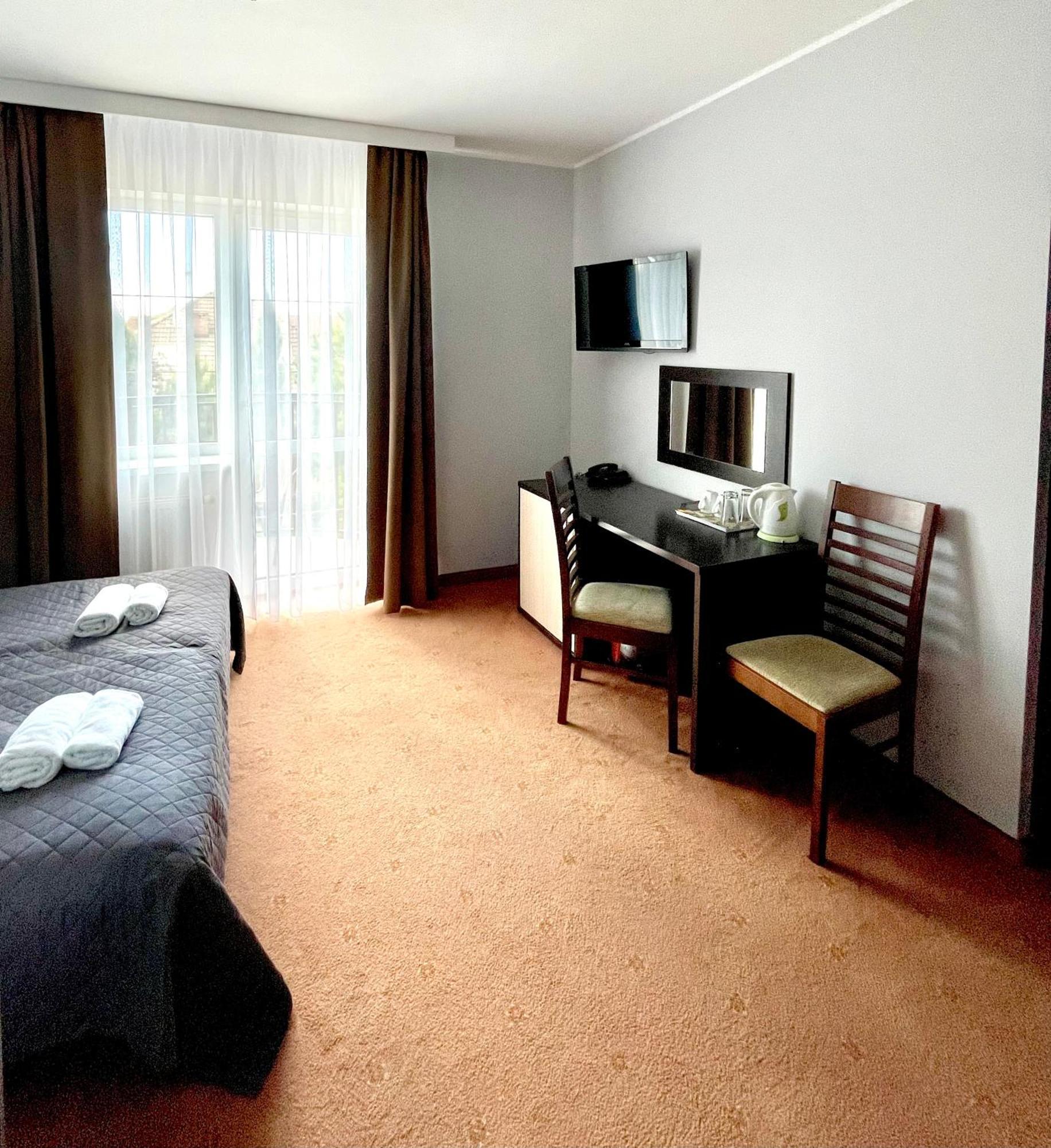 Riviera -Adults Only Villa Ревал Екстериор снимка